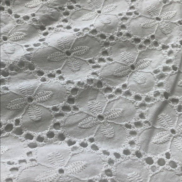 Lilly Pulitzer Walsh Shorts - Picture 4 of 8